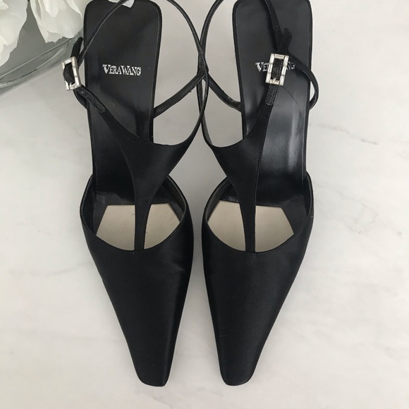 Vera Wang Shoes - Vera Wang heels